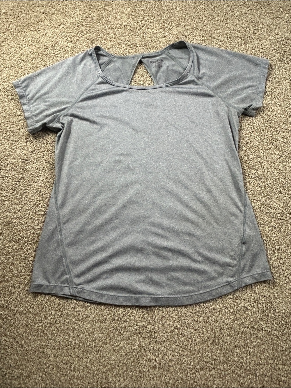 Reebok Women’s Gray Athletic Short Sleeve Workout Top Keyhole Back Activewear